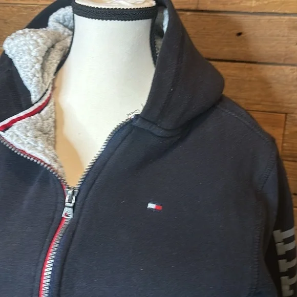 Tommy Hilfiger fleece-jacket black boys size large 16/18 - Picture 2 of 9
